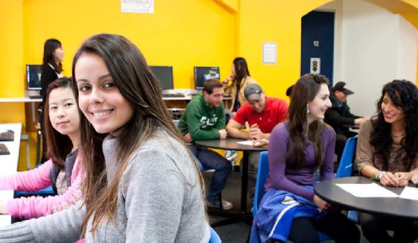 İnternational House Business College Sidney Bondi