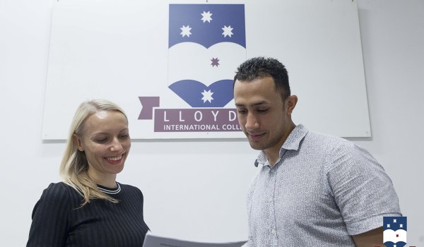 Lloyds Sidney İngilizce Dil Okulu