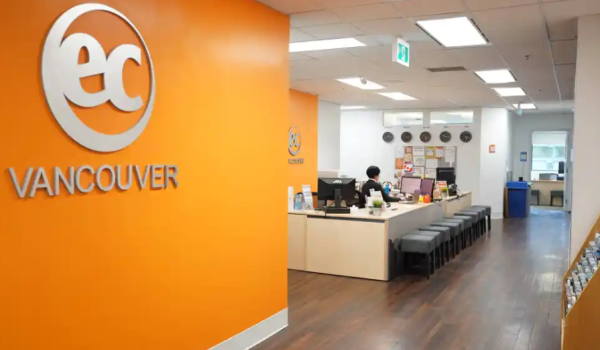 EC English Dil Okulu