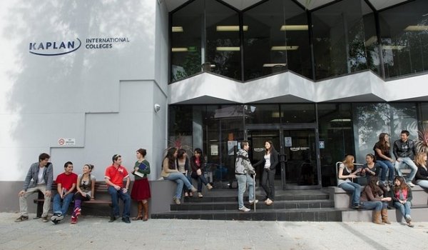Kaplan Perth İngilizce Dil Okulu