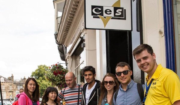 CES Harrogate Dil Okulu