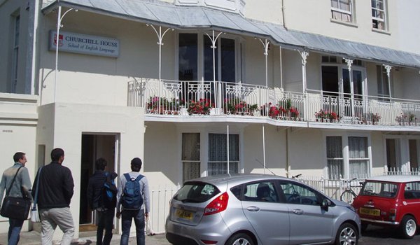 Churchill House School of English Language