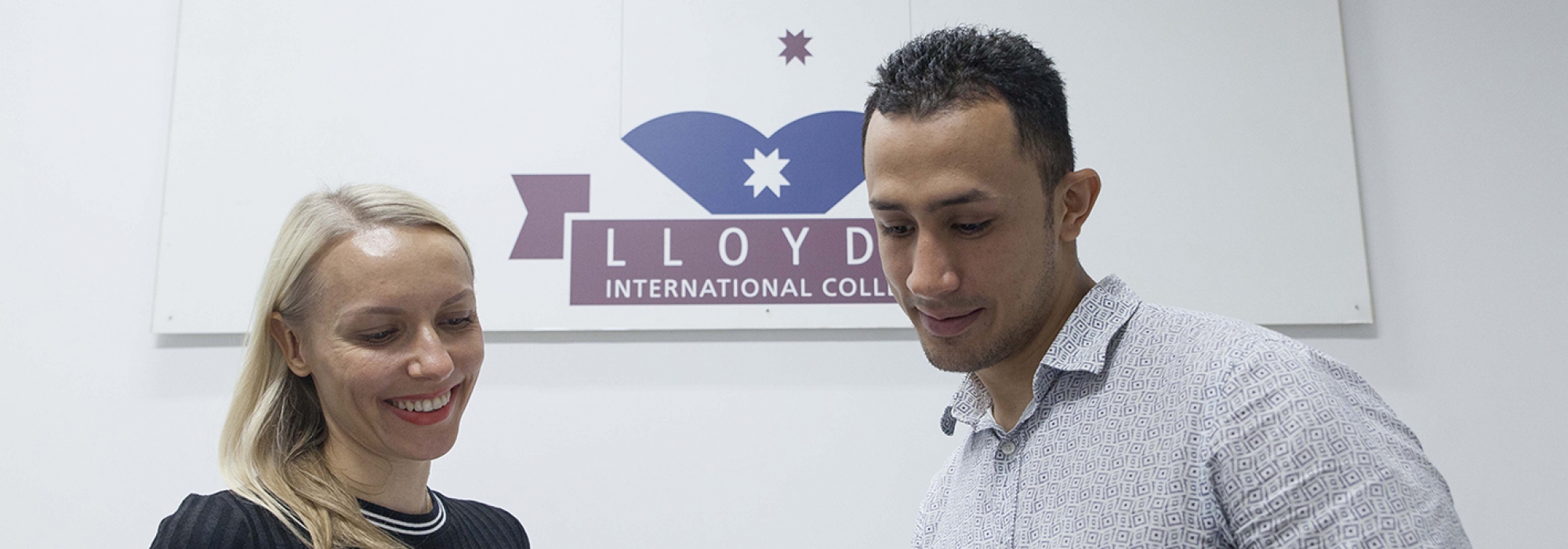 Lloyds Sidney İngilizce Dil Okulu