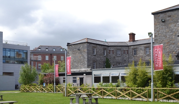 Griffith College Dublin Dil Okulu